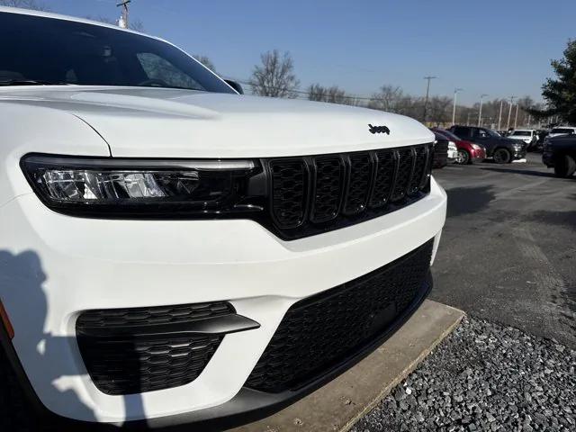 2025 Jeep Grand Cherokee GRAND CHEROKEE ALTITUDE X 4X4 2025 Jeep Grand Cherokee GRAND CHEROKEE ALTITUDE X 4X4