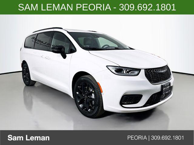 2026 Chrysler Pacifica PACIFICA LIMITED AWD