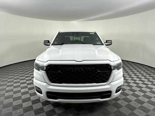 2026 Ram 1500 Express Crew Cab 4x4 5'7" Box