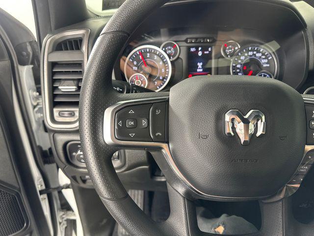 2026 Ram 1500 Express Crew Cab 4x4 5'7" Box