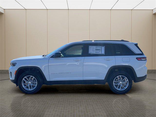 2025 Jeep Grand Cherokee GRAND CHEROKEE LAREDO X 4X2 2025 Jeep Grand Cherokee GRAND CHEROKEE LAREDO X 4X2