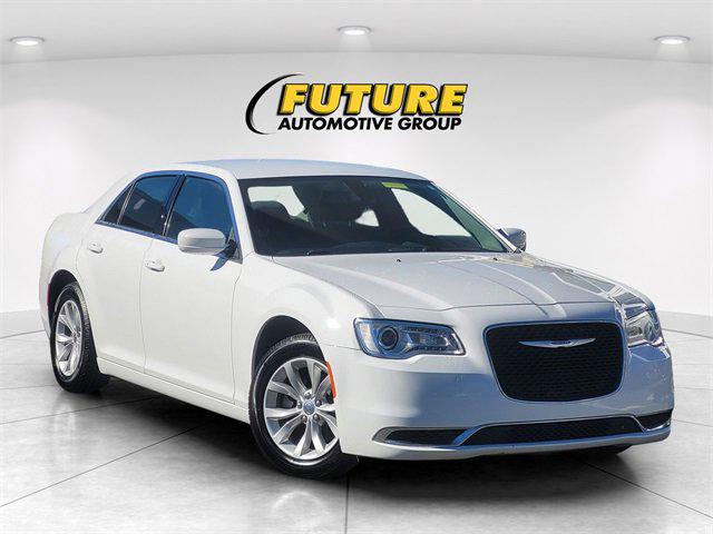 2022 Chrysler 300 Touring 2022 Chrysler 300 Touring