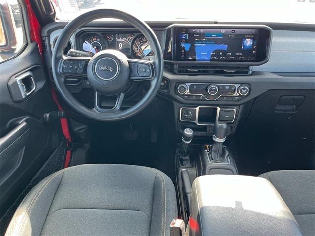 2024 Jeep Gladiator Sport