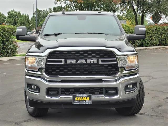 2023 RAM 2500 Big Horn Crew Cab 4x4 64 Box 2023 RAM 2500 Big Horn Crew Cab 4x4 64 Box