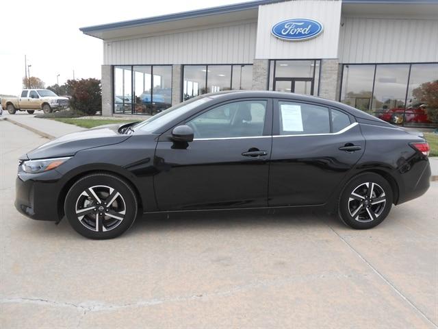 2024 Nissan Sentra SV Xtronic CVT
