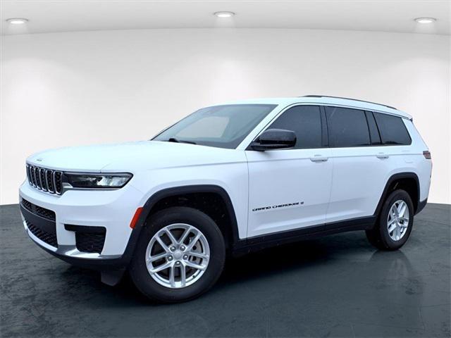 2023 Jeep Grand Cherokee L Laredo 4x4
