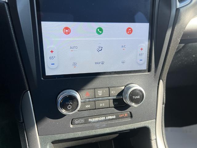 2022 Ford Edge SE