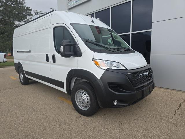 2025 RAM ProMaster 2500 Cargo Van Tradesman High Roof 159 WB w/Pass Seat