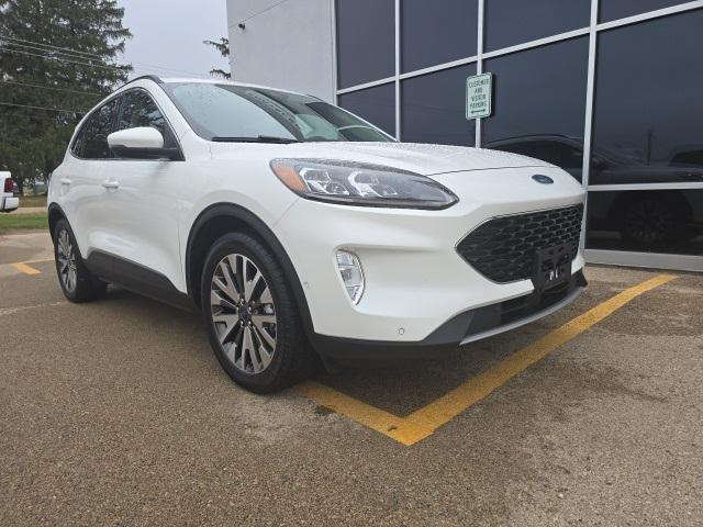 2020 Ford Escape Titanium Hybrid 2020 Ford Escape Titanium Hybrid