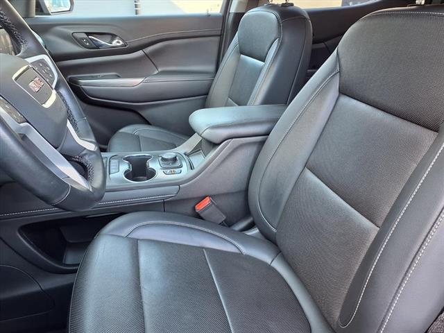 2023 GMC Acadia AWD SLT 2023 GMC Acadia AWD SLT