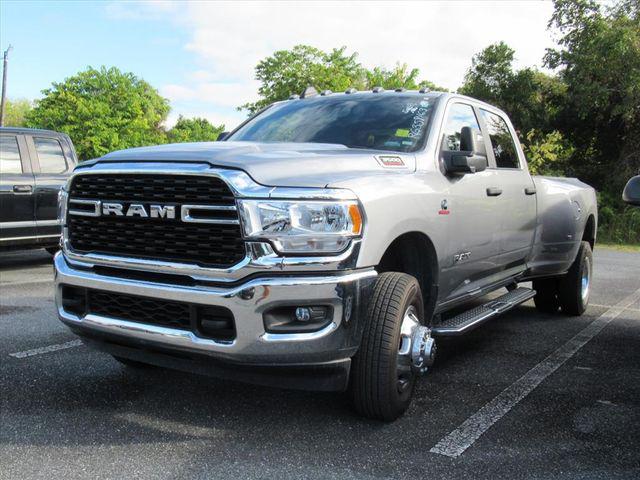 2024 RAM 3500 Big Horn Crew Cab 4x4 8 Box 2024 RAM 3500 Big Horn Crew Cab 4x4 8 Box