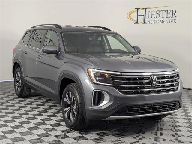 2025 Volkswagen Atlas 2.0T SE