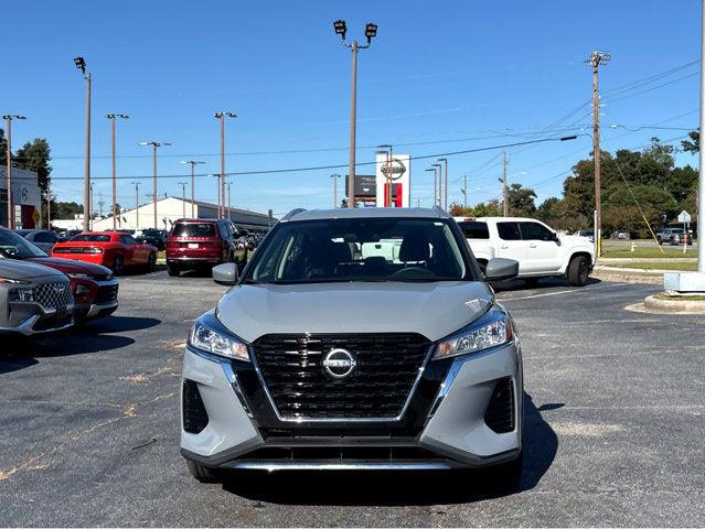 2024 Nissan Kicks SV Xtronic CVT