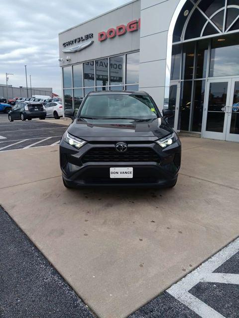 2024 Toyota RAV4 LE 2024 Toyota RAV4 LE
