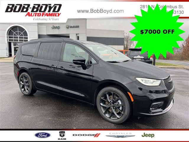 2026 Chrysler Pacifica PACIFICA LIMITED AWD