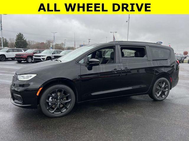 2026 Chrysler Pacifica PACIFICA LIMITED AWD