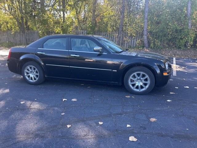 2010 Chrysler 300 Touring/Signature Series/Executive Series