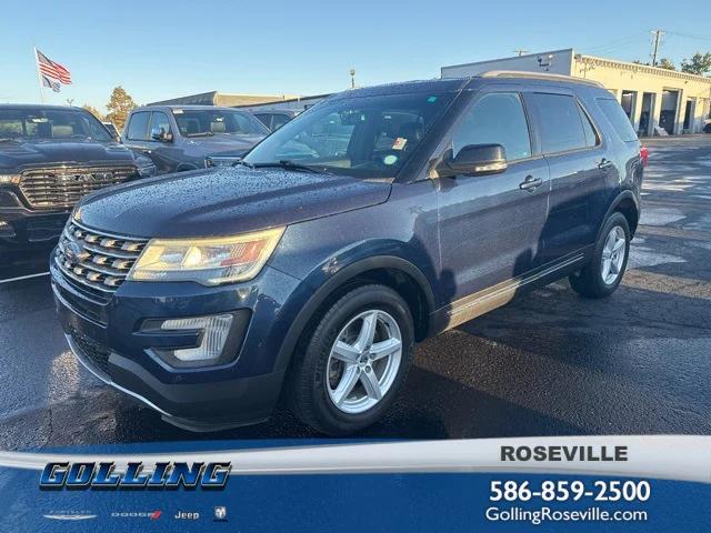 2017 Ford Explorer XLT 2017 Ford Explorer XLT