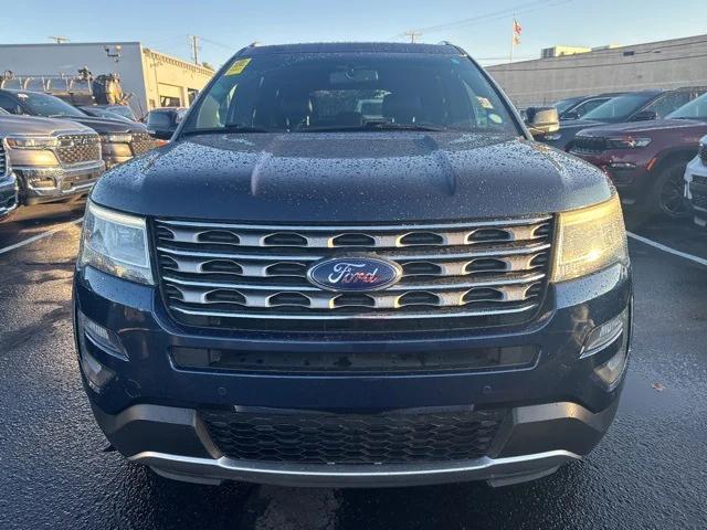 2017 Ford Explorer XLT 2017 Ford Explorer XLT