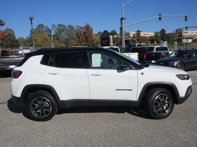 2025 Jeep Compass Trailhawk 4x4 2025 Jeep Compass Trailhawk 4x4