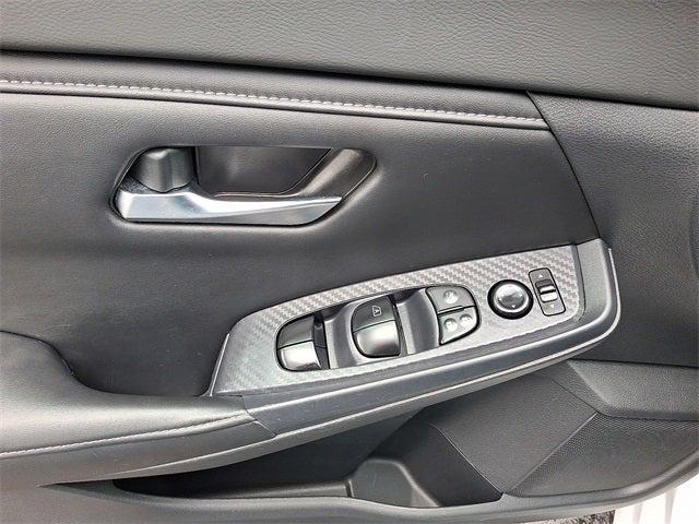 2022 Nissan Sentra SV Xtronic CVT