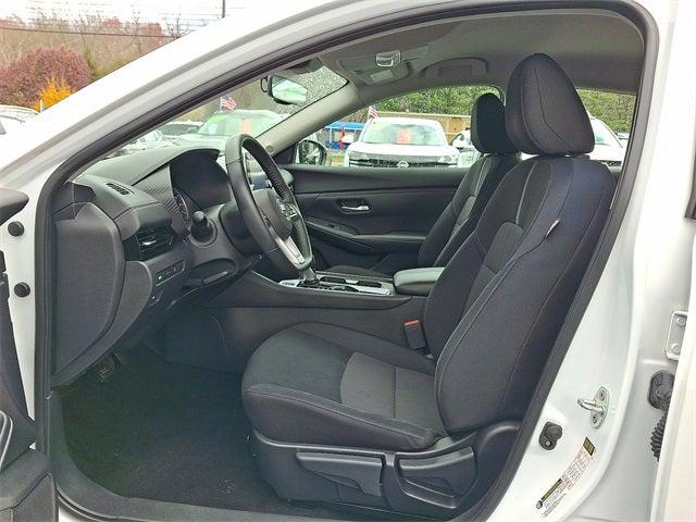 2022 Nissan Sentra SV Xtronic CVT