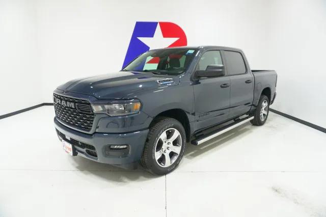 2026 RAM Ram 1500 RAM 1500 EXPRESS CREW CAB 4X2 57 BOX 2026 RAM Ram 1500 RAM 1500 EXPRESS CREW CAB 4X2 57 BOX