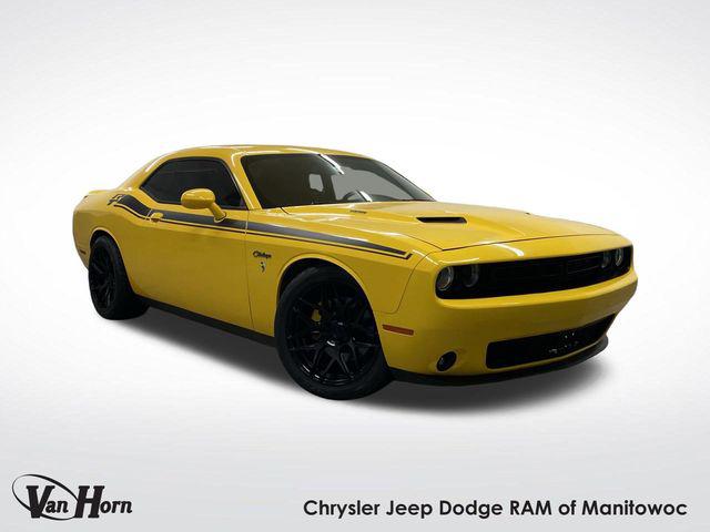 2017 Dodge Challenger R/T Plus