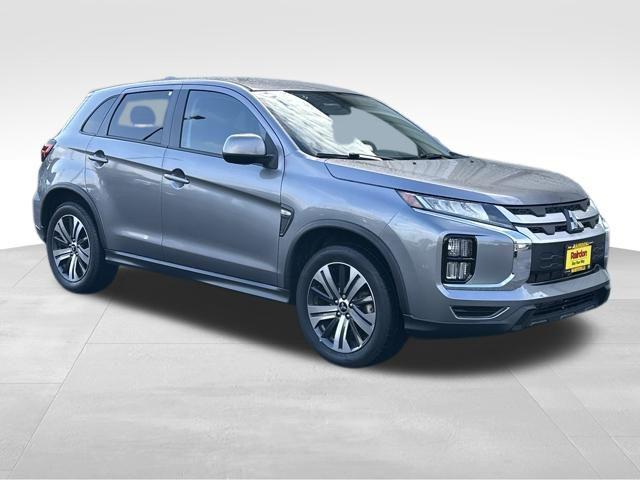 2020 Mitsubishi Outlander Sport 2.0 ES AWC 2020 Mitsubishi Outlander Sport 2.0 ES AWC