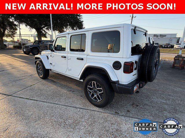 2025 Jeep Wrangler 4-Door Sahara 4x4