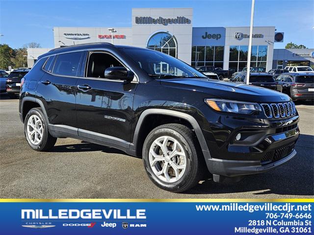 2024 Jeep Compass Latitude 4x4 2024 Jeep Compass Latitude 4x4
