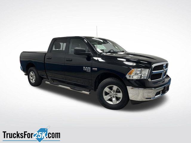 2019 RAM 1500 Classic SLT Crew Cab 4x4 64 Box 2019 RAM 1500 Classic SLT Crew Cab 4x4 64 Box