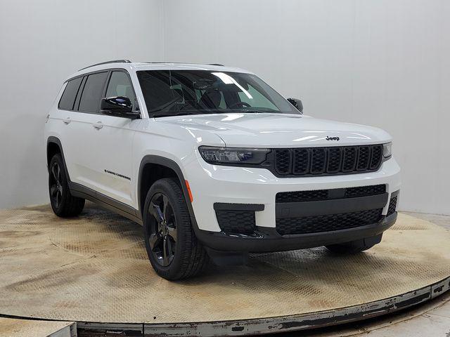 2024 Jeep Grand Cherokee L Altitude X 4x4 2024 Jeep Grand Cherokee L Altitude X 4x4