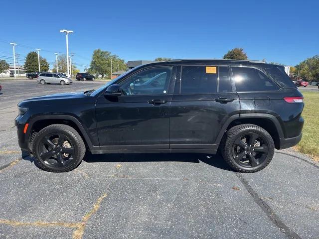2023 Jeep Grand Cherokee Altitude