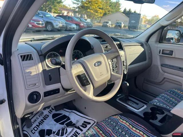 2011 Ford Escape XLS