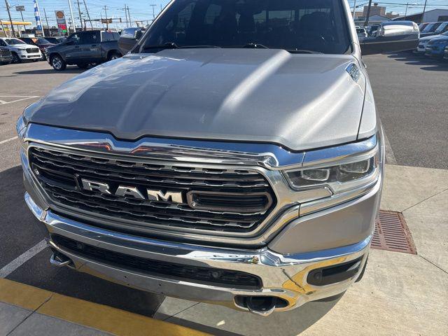 2019 RAM 1500 Limited Crew Cab 4x4 57 Box 2019 RAM 1500 Limited Crew Cab 4x4 57 Box