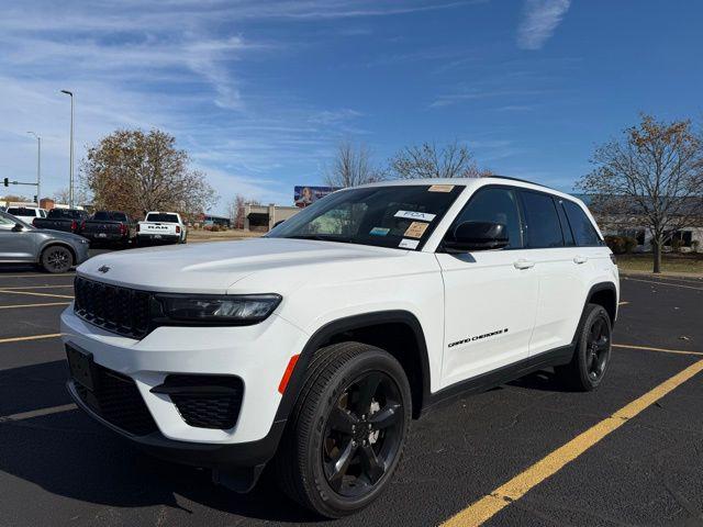 2024 Jeep Grand Cherokee Altitude X 4x2