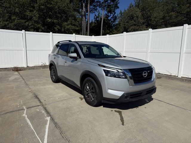 2024 Nissan Pathfinder SV FWD