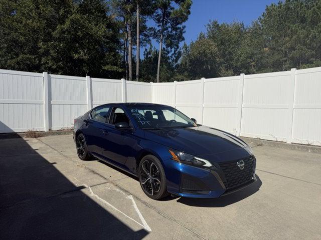 2024 Nissan Altima SR FWD