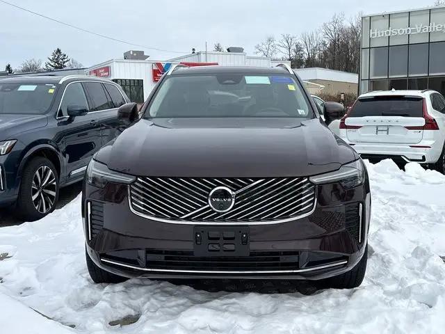 2026 Volvo XC90 Plus, B6 AWD Gas (mild hybrid), Gasoline, Bright, 6 Seats