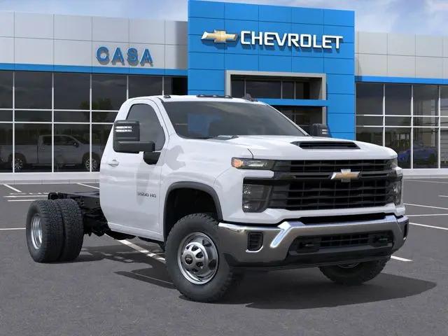 2025 Chevrolet Silverado 3500HD Work Truck