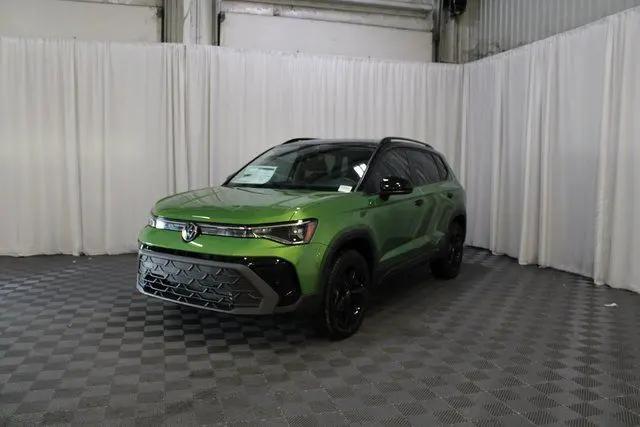 2025 Volkswagen Taos 1.5T SE Black