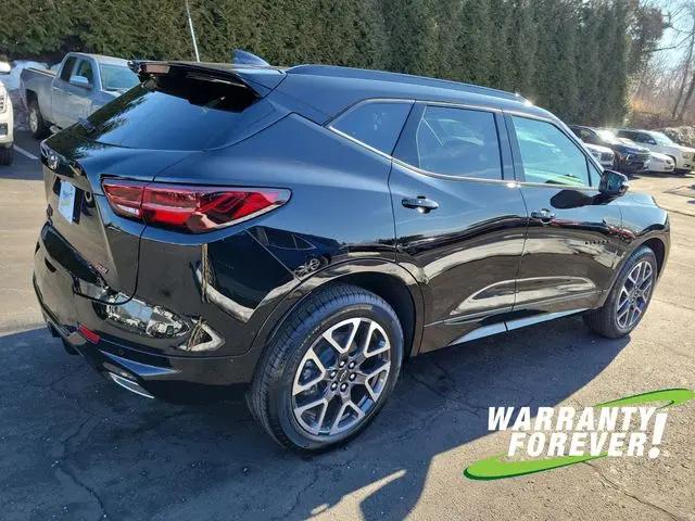 2025 Chevrolet Blazer AWD RS