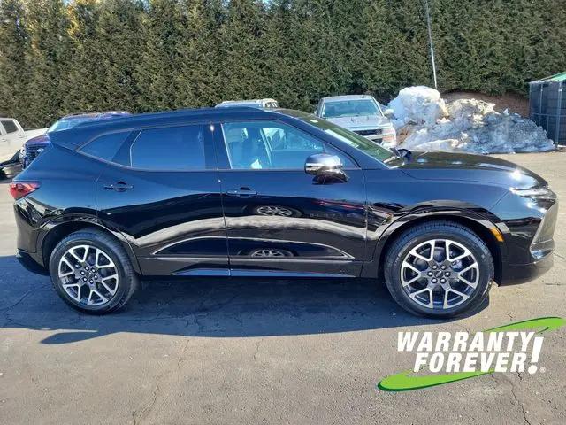 2025 Chevrolet Blazer AWD RS