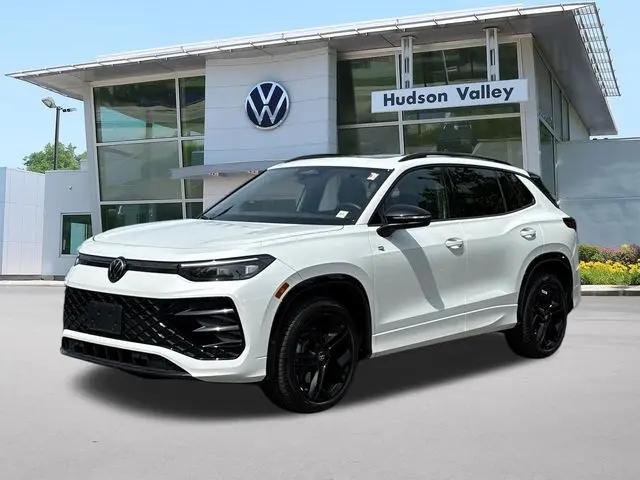 2026 Volkswagen Tiguan SE R-Line Black for sale in Wappingers Falls, NY