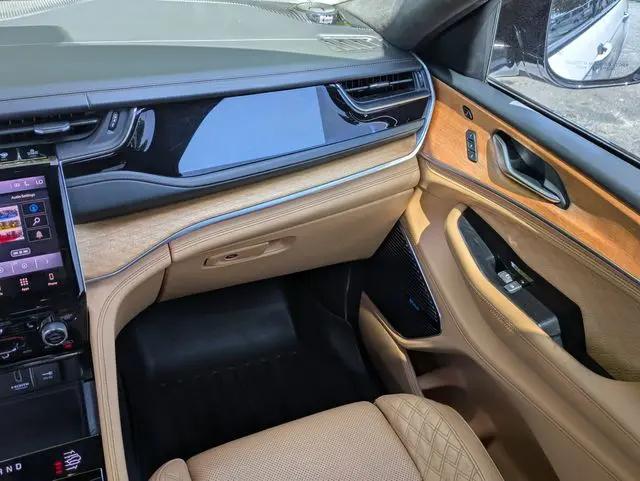2023 Jeep Grand Cherokee L Summit Reserve 4x4