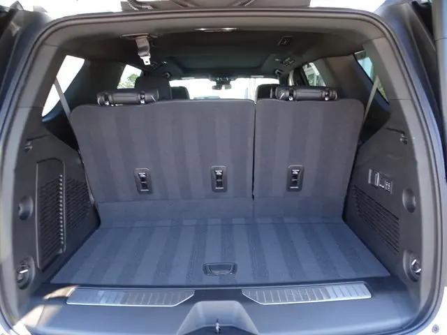 2026 Chevrolet Tahoe 2WD Premier