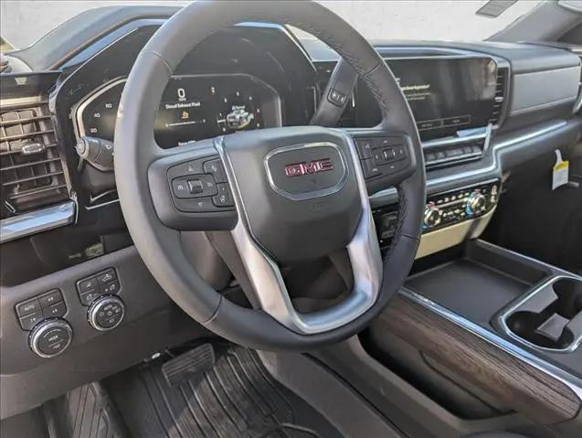 2026 GMC Sierra 2500HD Crew Cab, Standard Bed, SLT, 4WD