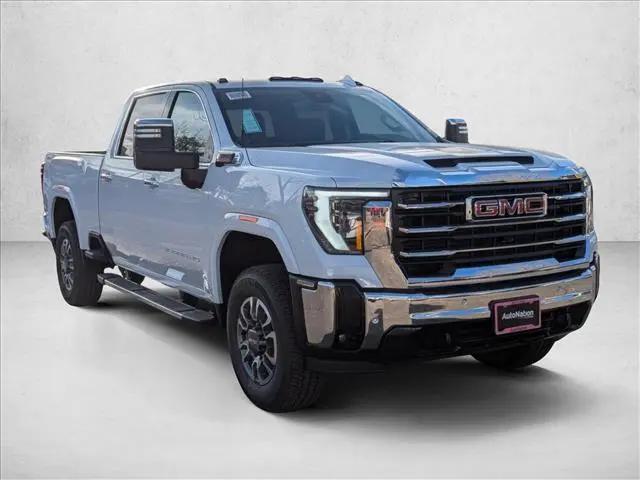 2026 GMC Sierra 2500HD Crew Cab, Standard Bed, SLT, 4WD