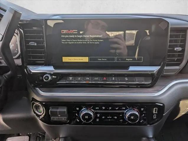 2026 GMC Sierra 2500HD Crew Cab, Standard Bed, SLT, 4WD